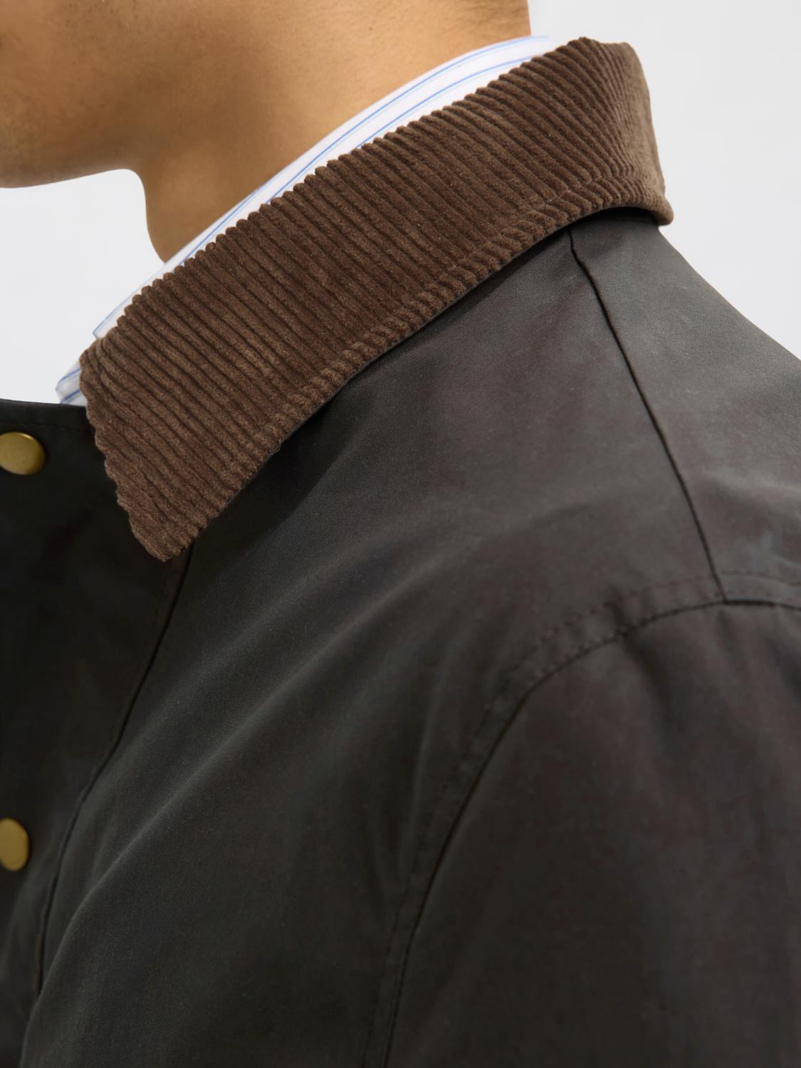 model_shot-detail